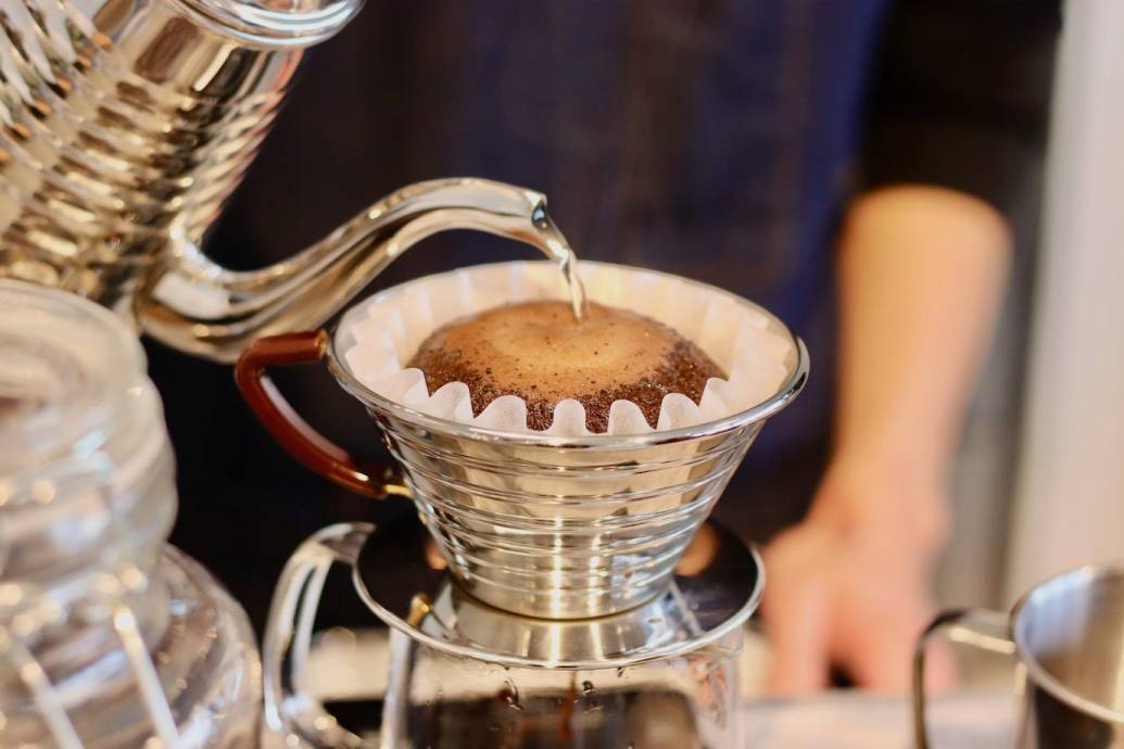 コーヒー抽出中