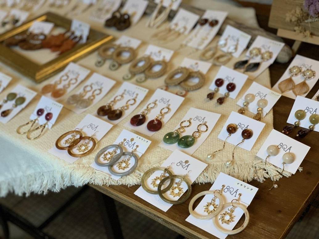 8qa ハクア オシャレさん必見 オーダーメイドもできちゃう佐賀のハンドメイドアクセサリー屋さん Editors Saga