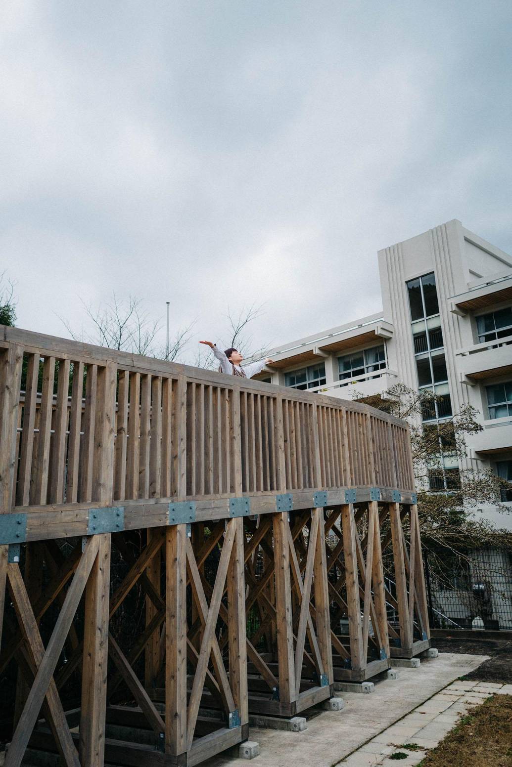 Record Girl Vol 147 Saga Furuyu Camp 小学校の懐かしさと木の温かさを感じる場所 Editors Saga