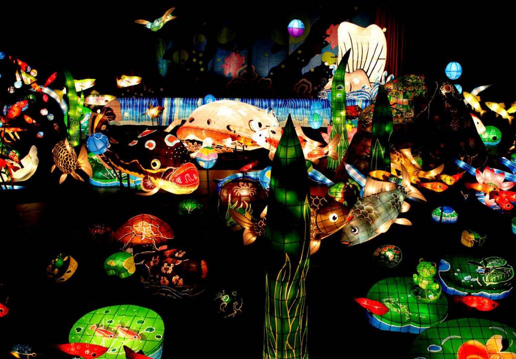 【宵の美術館〜なまずの寝床〜】世界初！330体のランタンが一同に灯る、幻想的なアートプロジェクト！