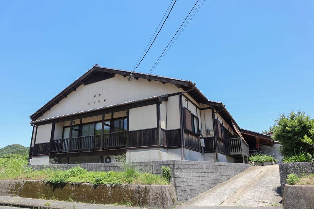 joseigahataraku_03.jpg