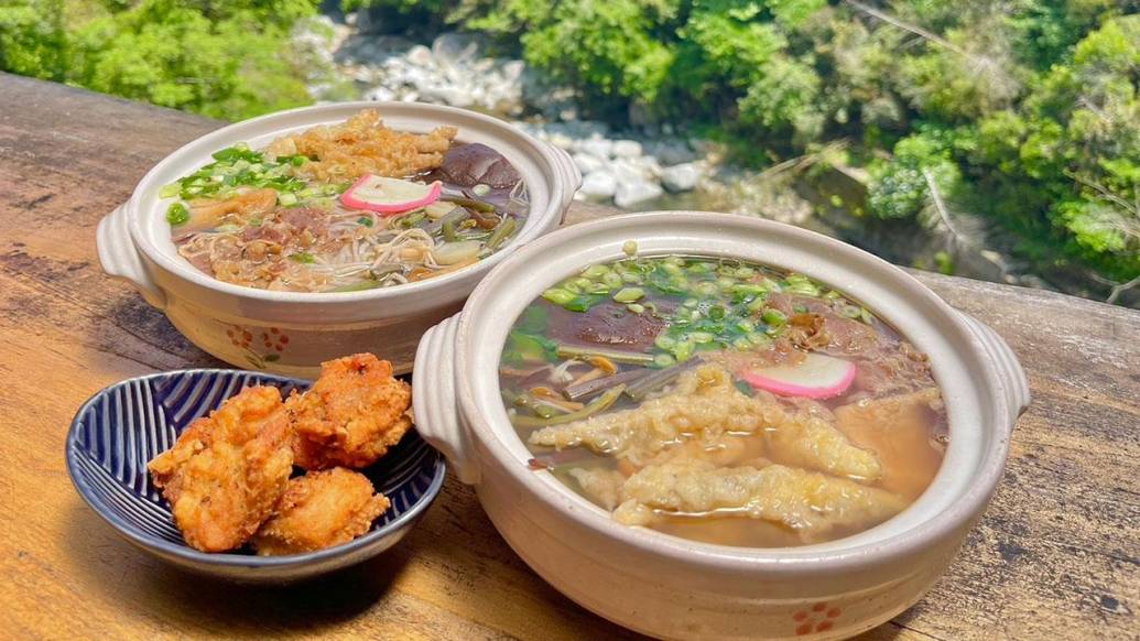 本当は秘密にしておきたい！絶景を眺めながら味わう『岩屋うどん』