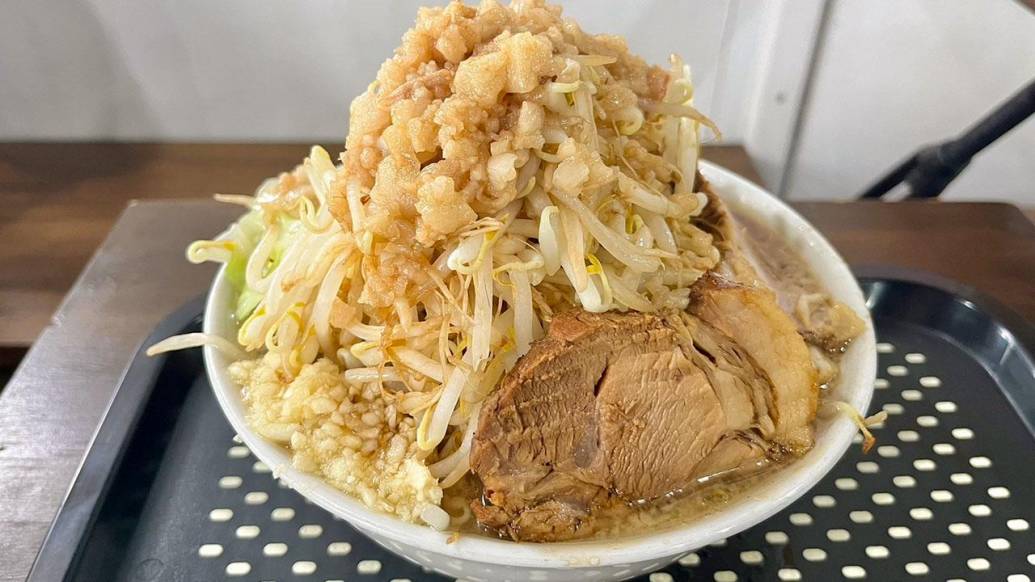 大人気G系ラーメン！原点にして頂点の「夢を語れ 鳥栖総本店」