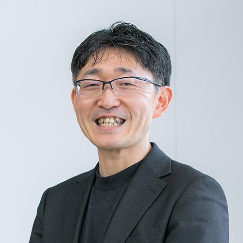 cosme_university_prof04.jpg