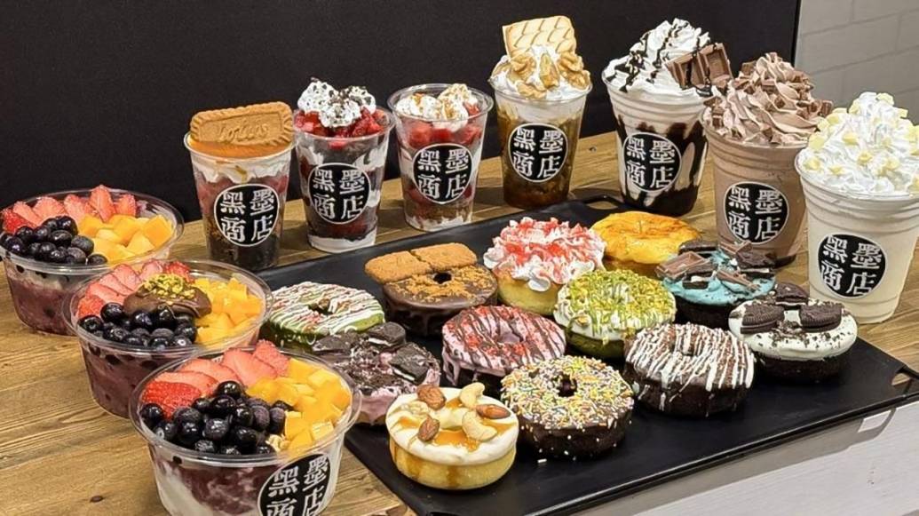 夜ドライブにおすすめ！佐賀初上陸の夜ドーナツ専門店『黒墨商店』