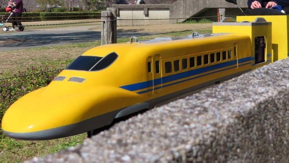 週末はここで決まり！SL乗車や芝生と遊具で遊べる唐津市の「松浦河畔公園」