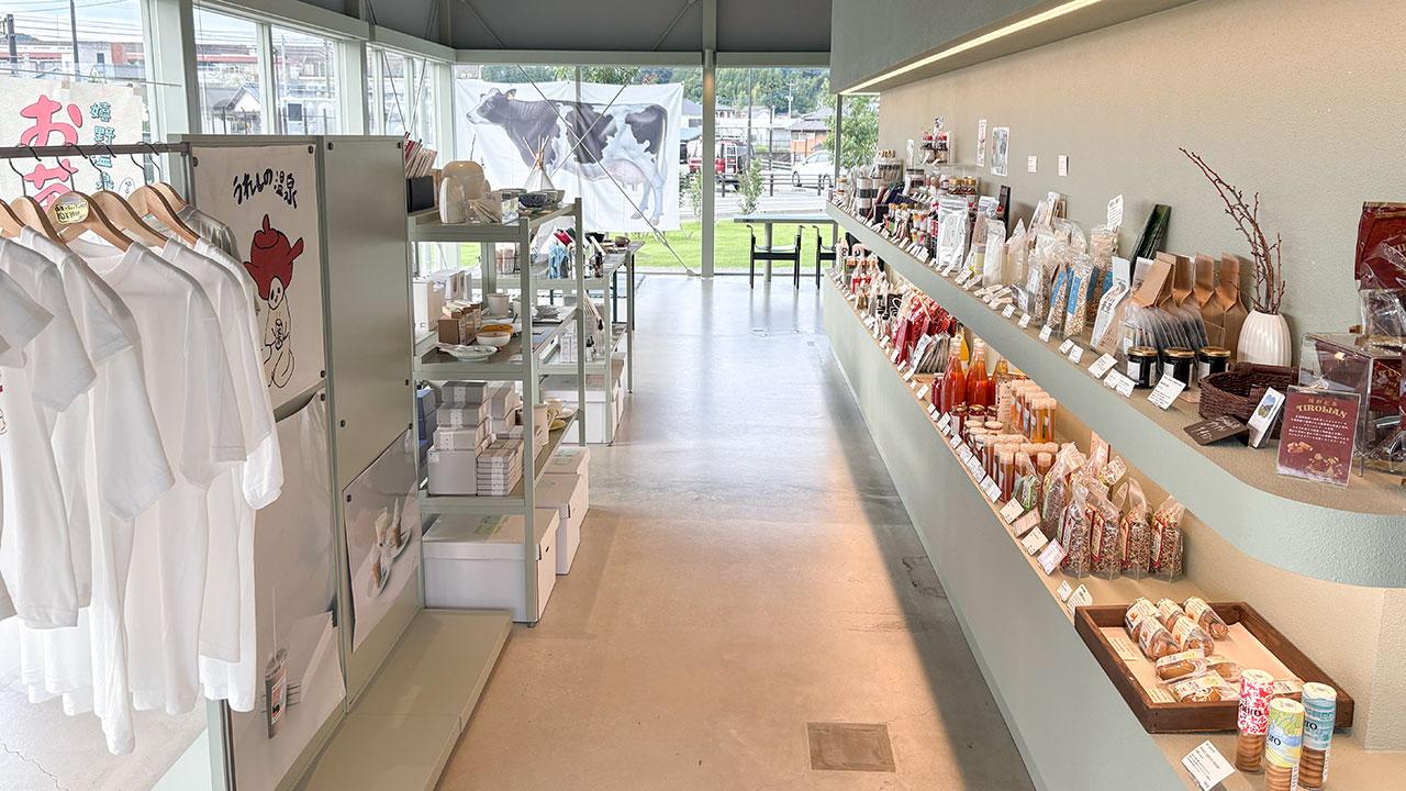 嬉野温泉駅すぐ！おしゃれ土産に出合えるセンス抜群のセレクトショップ＆酪農カフェ