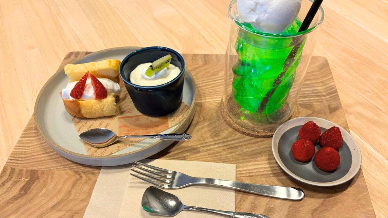 【唐津・和多田】cafe ortoyo｜畑の跡地に生まれた、米粉シフォンと「居る場所」のカフェ｜EDITORS SAGAのサムネイル画像