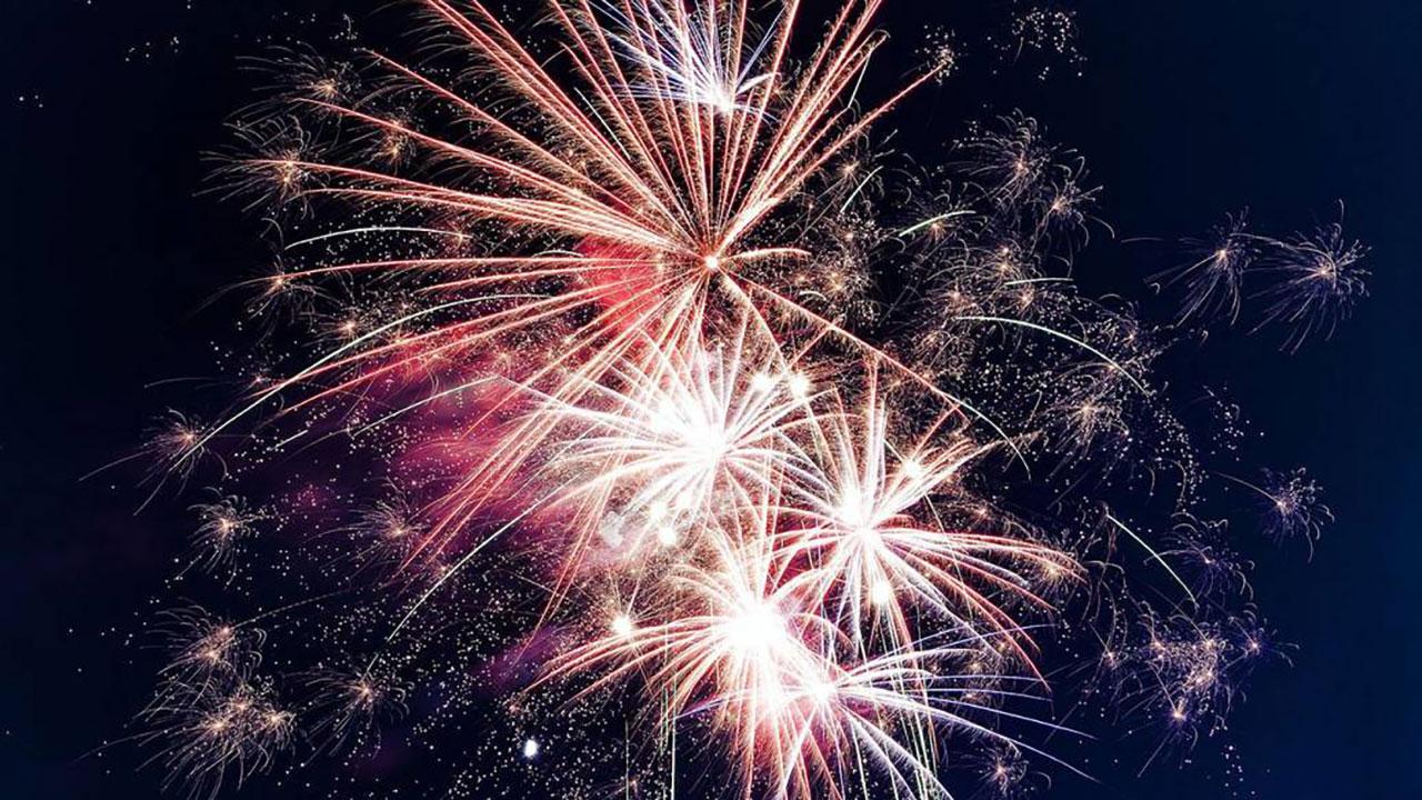 【佐賀の花火大会情報2025】日程＆撮り方のコツも紹介！